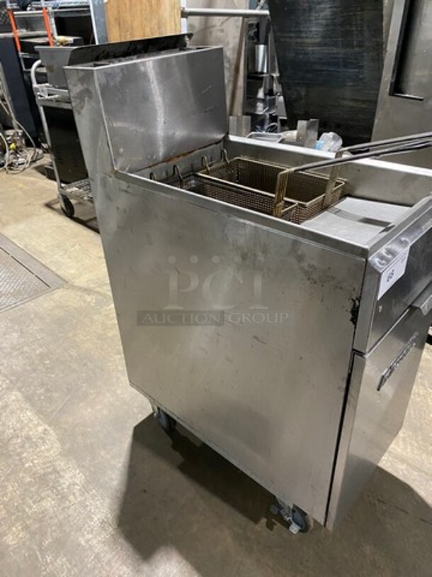 Imperial Commercial Natural Gas Powered Deep Fat Fryer! With Backsplash! With 2 Metal Frying Baskets! All Stainless Steel! On Casters! Model: IFS40 SN: 06157209 - Image 2 of 9
