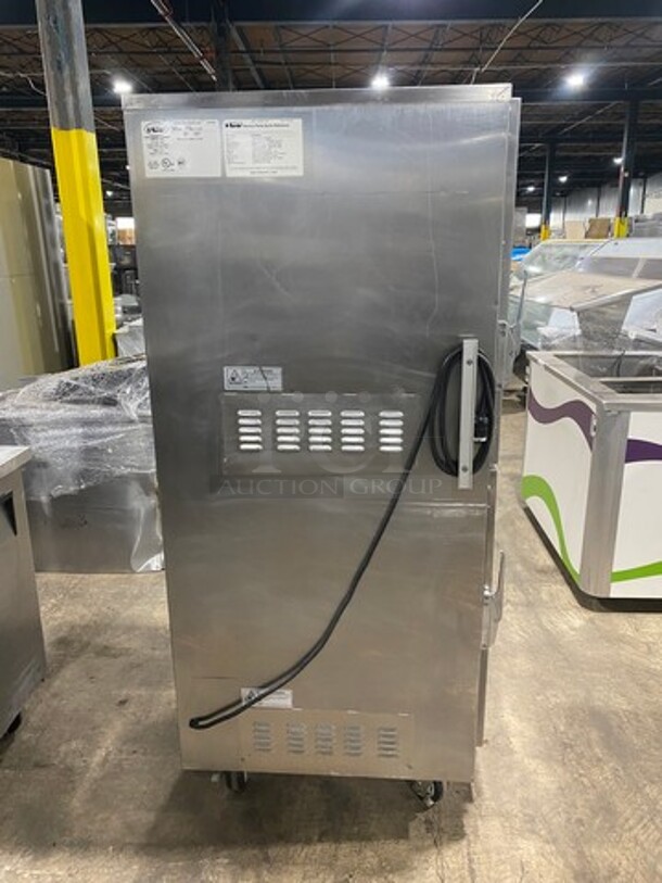 FWE Electric Powered Food Warming Cabinet! All Stainless Steel! On Casters! Model: TS182677CHP SN: 123313001 120V - Image 3 of 11