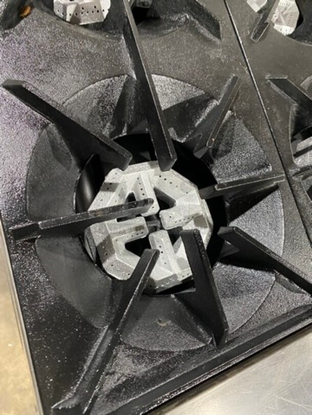 US Range Commercial Natural Gas Powered 6 Burner Stove! With Raised Back Splash! With Oven Underneath! All Stainless Steel! On Legs! - Image 6 of 9