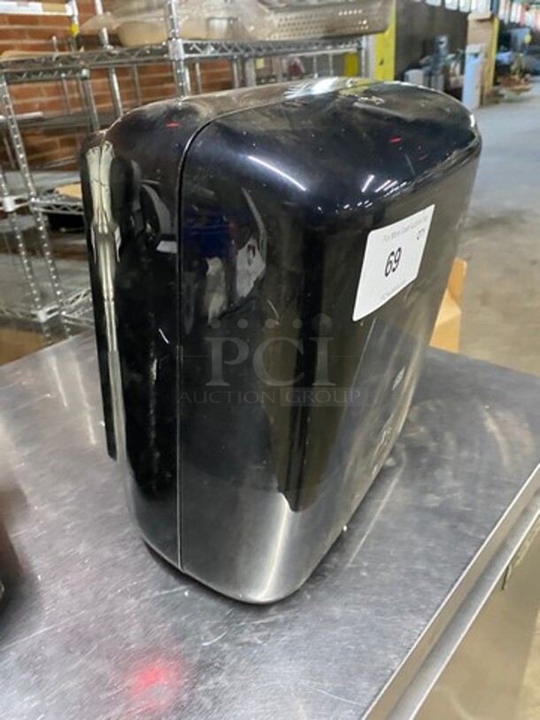 Tork Wall Mount Paper Towel Dispenser! - Image 2 of 5