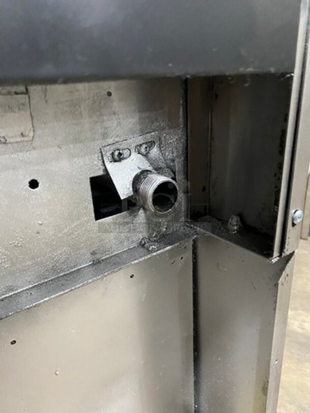 US Range Commercial Natural Gas Powered 6 Burner Stove! With Raised Back Splash! With Oven Underneath! All Stainless Steel! On Legs! - Image 9 of 9