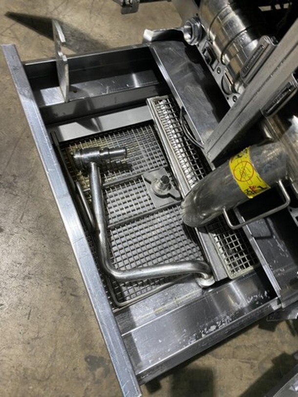 Wow! Pitco Soltice Supreme Natural Gas Powered 3 Bay Deep Fat Fryer! With Digital Control Board! With Oil Filter System! Model SS1460 Serial G13L0061464! With Night Covers! On Casters!  - Image 11 of 12