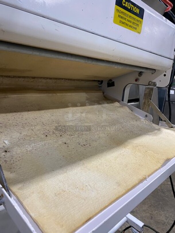 Nice! Oliver Lucks Edition Commercial Electric Powered Bread/Baguette Former/Molder! Model 600-R3 molder is designed for perfect shaping of rolls and various sizes of breads. - Image 7 of 10