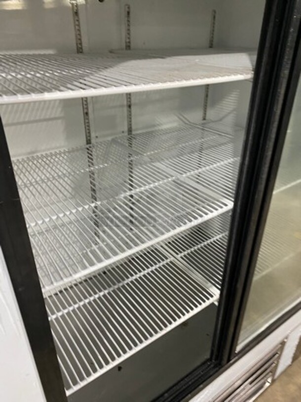 COOLTECH  Stainless Steel Commercial 2 Door Reach In Cooler Merchandiser! MODEL CTR-48SG Serial L101519 - Image 5 of 8