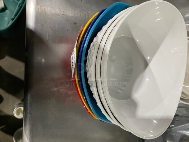 NICE! Assorted Ceramic Bowls!
7 X Your Bid! - Image 2 of 6