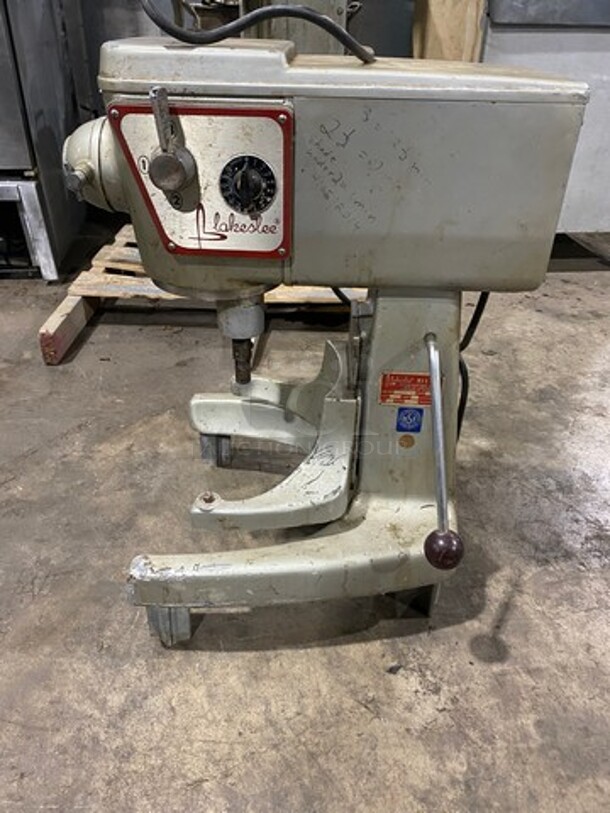 Blakeslee Commercial 12QT Planetary Mixer! Model: B12 SN: A9019296 115V 60HZ 1 Phase - Image 2 of 8