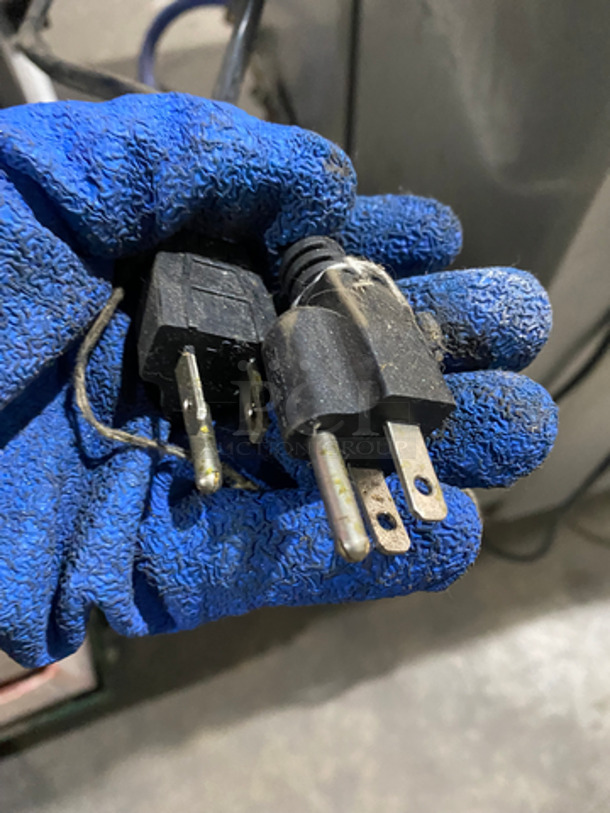 WOW! Pitco Commercial Natural Gas Powered 3 Bay Pasta Cooker! With Backsplash! All Stainless Steel! On Casters! Model: SRTG SN: G16AD007609 115V 60HZ - Image 12 of 12