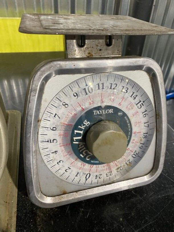 Taylor Countertop Food Scale! 32 OZ Capacity! 25LB Capacity! Stainless Steel Body! 2x Your Bid! - Image 6 of 8
