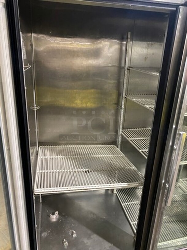 True Commercial 3 Door Reach In Cooler Merchandiser! With View Through Doors! Poly Coated Racks! Stainless Steel Body! Model: TS72G SN: 5254946 115V 60HZ 1 Phase - Image 6 of 12