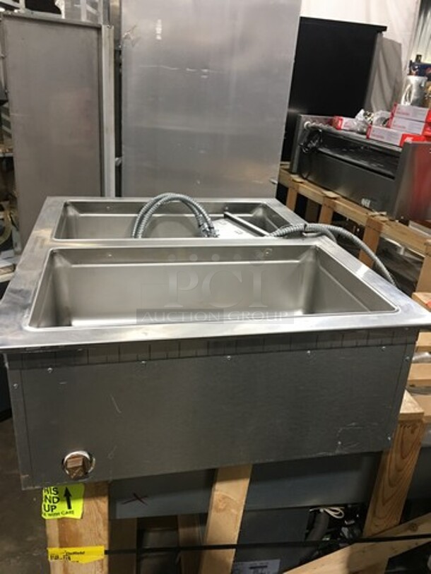 FAB! NEW OUT OF THE BOX! Hatco Commercial Countertop 2 Well Food Warmer! All Stainless Steel! Model: HWBI2M SN: 3772141822 208V 60HZ 1 Phase - Image 2 of 6