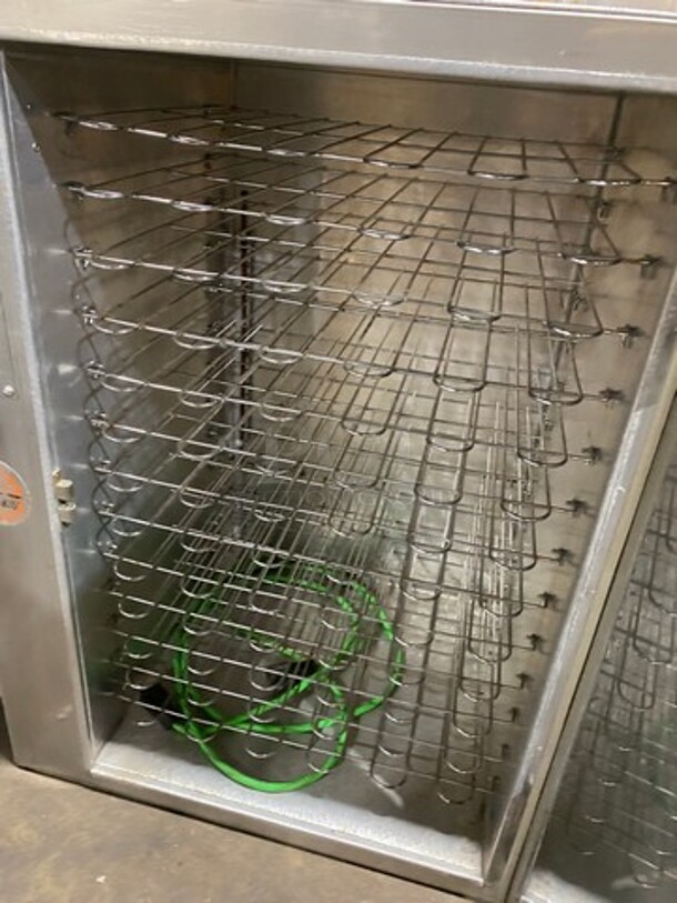 Alto Shaam Commercial Cook And Hold Cabinet! All Stainless Steel! WORKING WHEN REMOVED! Model: 500PH SN: 4406011 125V 60HZ 1 Phase - Image 5 of 7