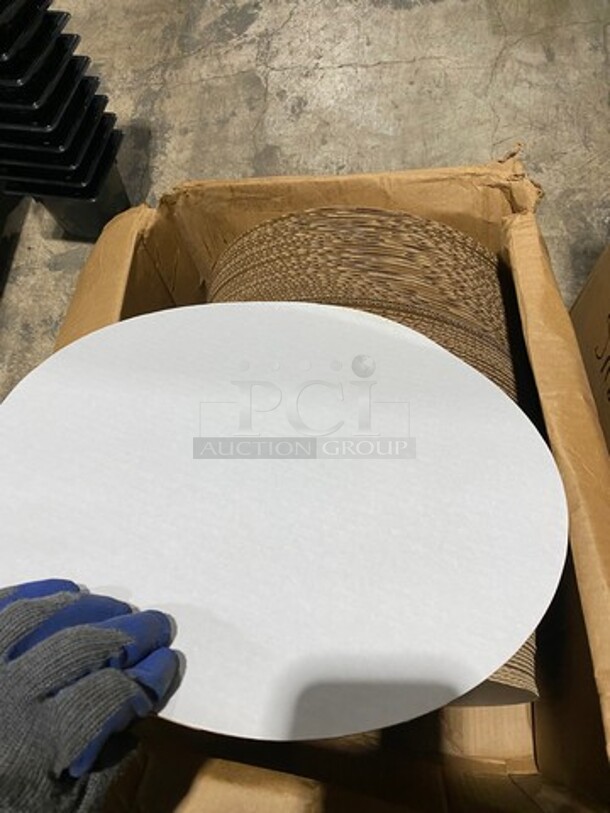 ALL ONE MONEY! MISCELLANEOUS! Includes Bown Paper Towel, To Go Food Containers, Vinyl Gloves AND MORE! - Image 3 of 11