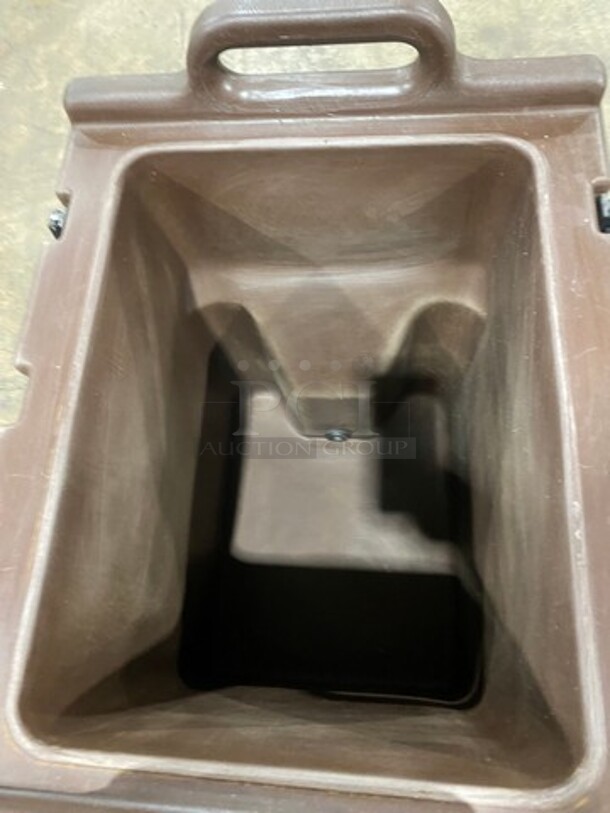 Cambro Insulated Beverage Dispenser/ Holder! With Side Handles! With Lid! - Image 4 of 5