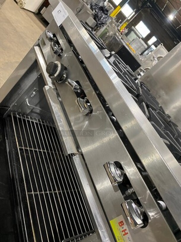 Sunfire Commercial Natural Gas Powered 6 Burner Stove! With Raised Back Splash And Salamander Shelf! With Oven Underneath! All Stainless Steel! On Casters! - Image 9 of 10
