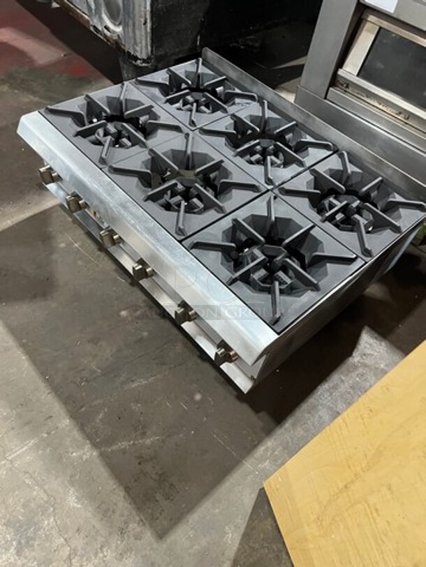 WOW! CPG Commercial Countertop Natural Gas Powered 6 Burner Range! All Stainless Steel! On Legs! - Image 3 of 6