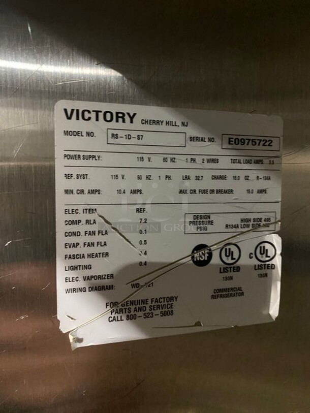 Victory Commercial Single Door Reach In Cooler! All Stainless Steel! On Legs! MODEL RS1DS7 SN:E0975722 115V 1PH - Image 7 of 9