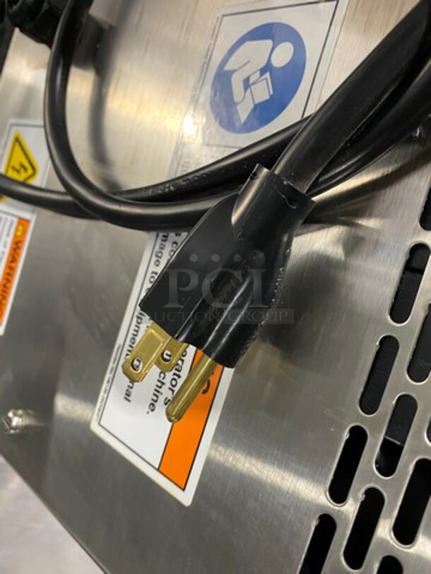 AMAZING! NEW! OUT OF THE BOX! LATE MODEL! Ultra Source Commercial Countertop Vacuum Sealer! Stainless Steel Body! Model: ULTRAVAC250 SN: 3348 120V 60HZ 1 Phase - Image 10 of 10