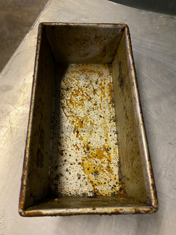 Rectangular Metal Baking Pans! 5x9! 9x Your Bid! - Image 4 of 5