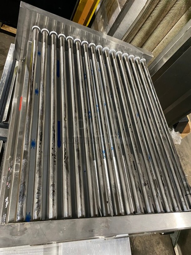 NICE! New Never Used Star Commercial Countertop Hot Dog Roller Grill! All Stainless Steel! Model: 75CE 120V - Image 5 of 9