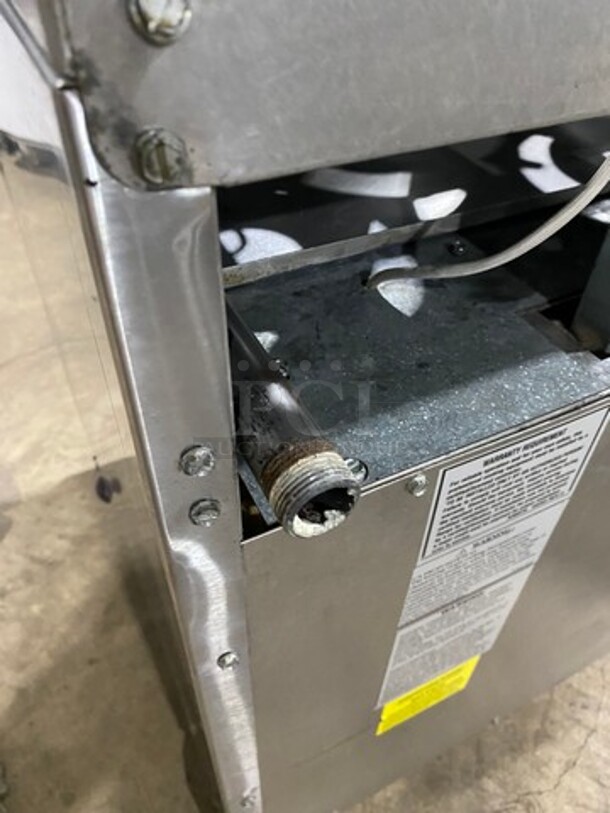 LATE MODEL! American Range Natural Gas Powered 8 Burner Stove! With 2 Oven Underneath! With Raised Back Splash And Salamander Shelf! All Stainless Steel! On Casters! WORKING WHEN REMOVED! Model: AR8 SN: 190712016 - Image 10 of 10