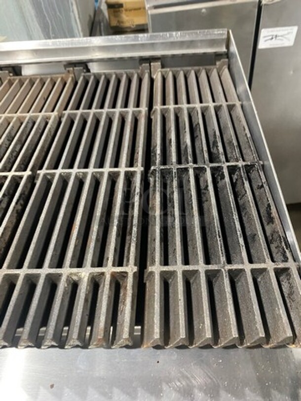 LATE MODEL! 2021 Spectrum Commercial Natural Gas Powered Char Broiler Grill! With Back And Side Splashes! On Small Legs! On Equipment Stand! With Storage Space Underneath! All Stainless Steel! On Legs! Model: NGCB36R SN: NGCB365040001116 - Image 6 of 10