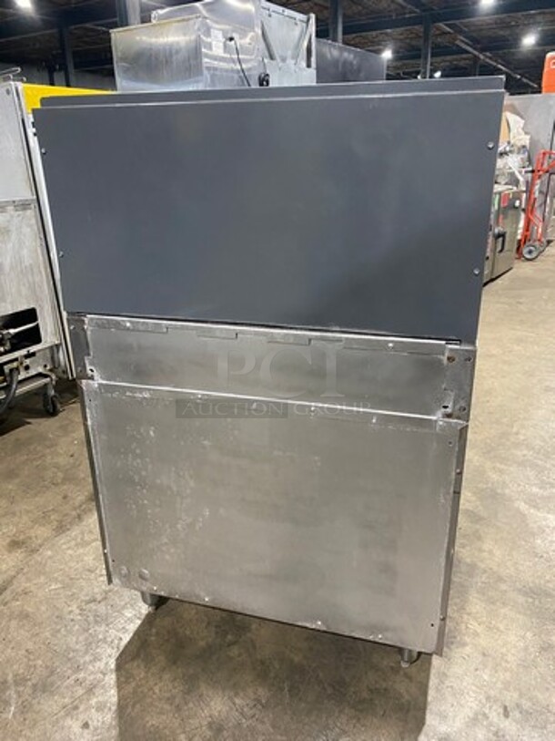 Garland Commercial Natural Gas Powered 4 Burner Stove! With Oven Underneath! With Raised Backsplash! All Stainless Steel! Model M44R Serial 130600101753! On Legs! - Image 4 of 9