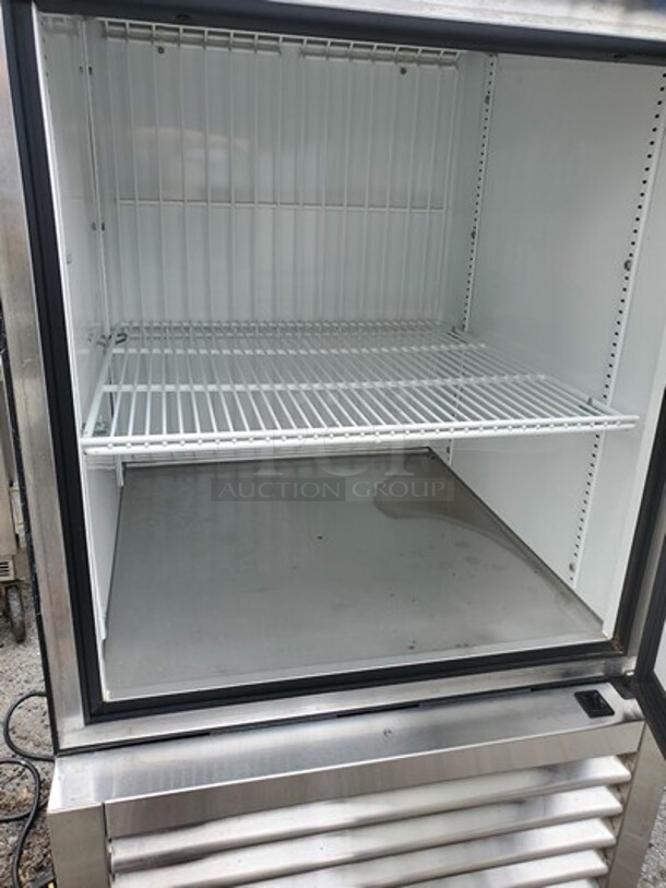 True T-23F-2, 27" 2 Solid Half Door Reach-In Freezer|115V|on casters! - Image 5 of 5