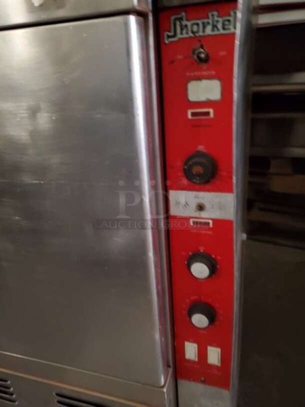 VULCAN SG1010T Snorkel Natural Gas Full Size Single Deck Convection Oven!  - Image 7 of 8