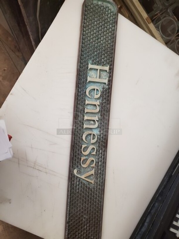 BAR RAIL MAT - Image 1 of 3