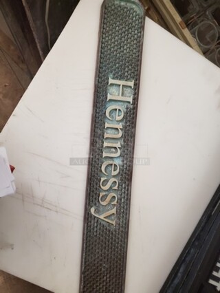 BAR RAIL MAT