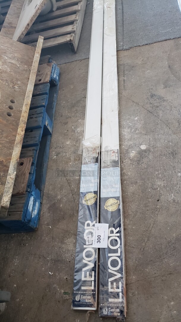 Levolor 3.5" Vertical Crown Vanes

(Location 2) - Image 1 of 1