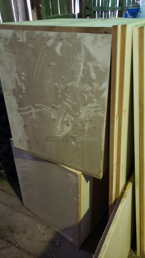 Lot of Short Wooden Cabinets 

(Location 3) - Image 3 of 4