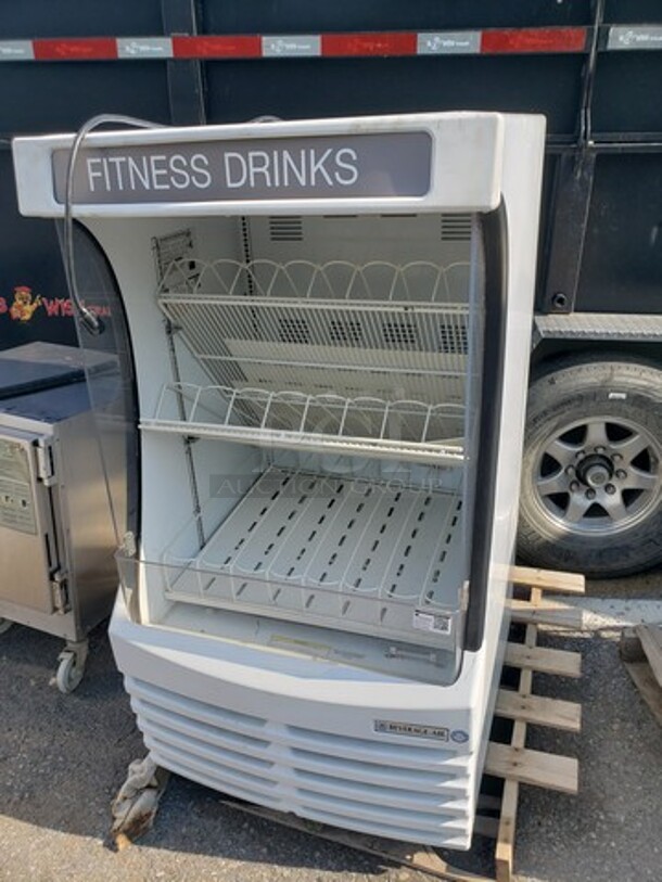 Beverage Air 30" Vertical Open Air Cooler w/ (3) Levels!

115 V - Image 1 of 4