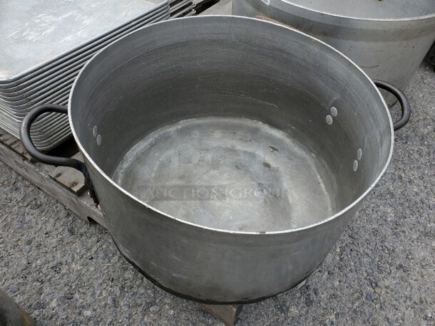 Aluminum Sauce Pot W/ Handles 18x10 - Image 2 of 4