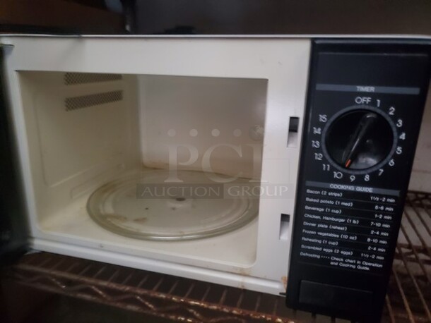 Sharp microwave - Image 3 of 3