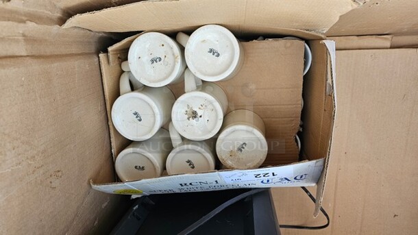 One lot of Mugs - Image 3 of 3