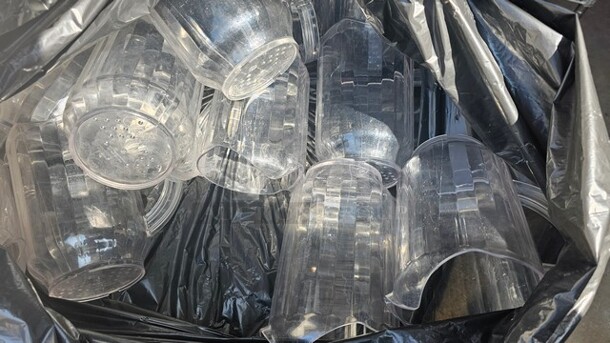 Lot of 7 Plastic Pitchers - Image 4 of 4