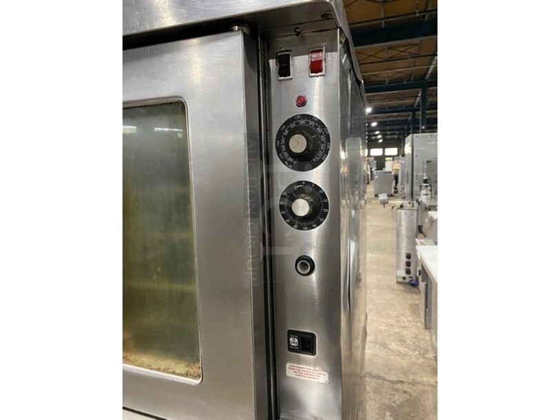 SWEET! Blodgett Natural Gas Powered Double Stacked Bakers Depth Convection Oven! With Metal Racks! With View Through Doors! On Legs! 2 X Your Bid Makes One Unit!
 - Image 6 of 8