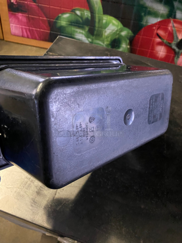 Cambro Black Poly Food Pans! 11x Your Bid! - Image 5 of 6