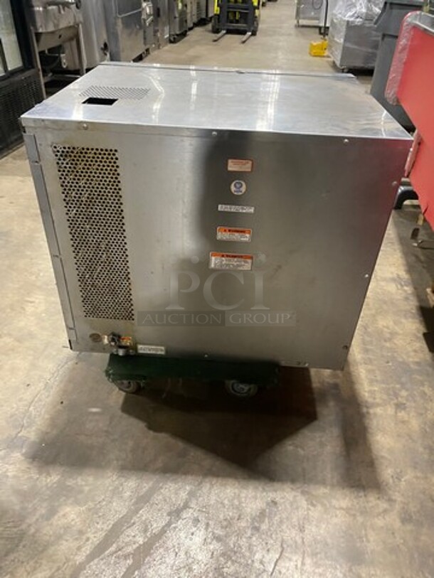 WOW! Vulcan Commercial Electric Powered Single Deck Half Sized Convection Oven! With View Through Door! All Stainless Steel! - Image 3 of 7