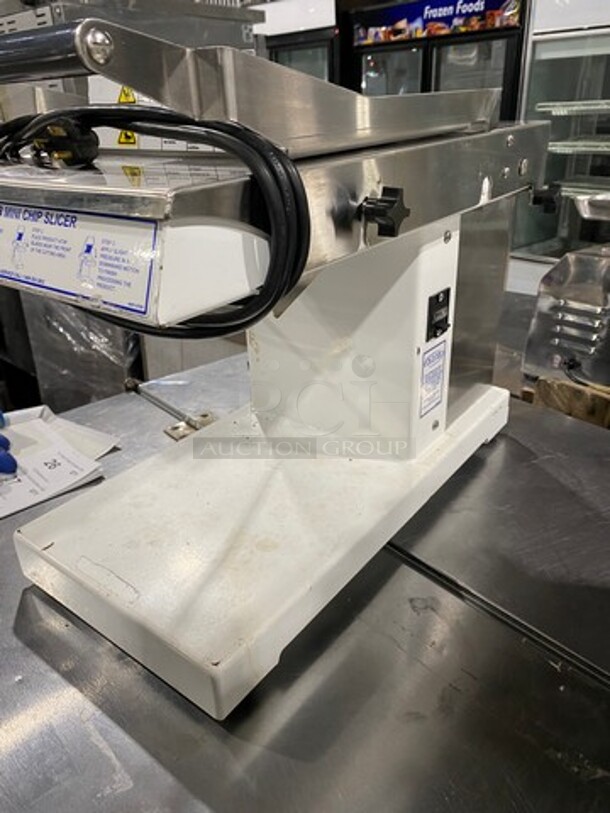 Oliver Commercial Countertop Mini Chip Slicer! Model: 738 SN: 188984 115V 60HZ 1 Phase - Image 2 of 7