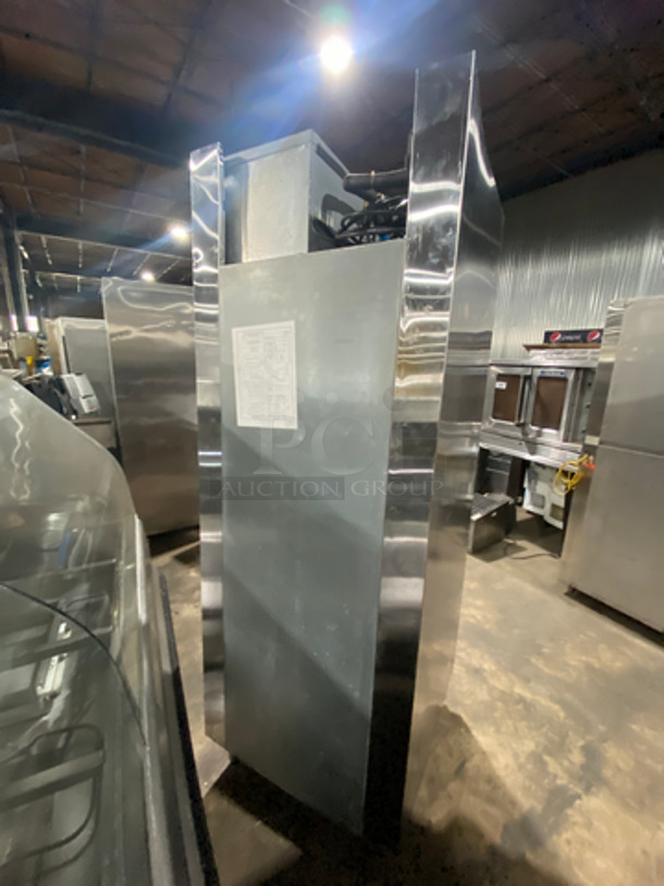 COOL! Traulsen Commercial Single Door Reach In Refrigerator! Solid Stainless Steel! On Legs! Model: RHT132WUTFHS SN: T67904D04! Not Tested!  115V 60HZ 1 Phase - Image 4 of 9