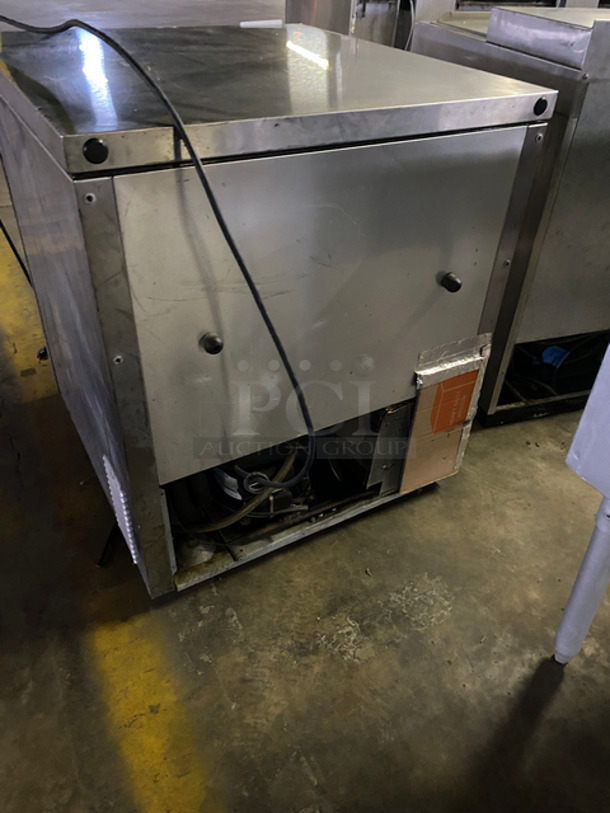 True Commercial Under The Counter Single Door Cooler! With Poly Coated Rack! All Stainless Steel! Model: TUC27LP SN: 13948259 115V 60HZ 1 Phase - Image 3 of 7