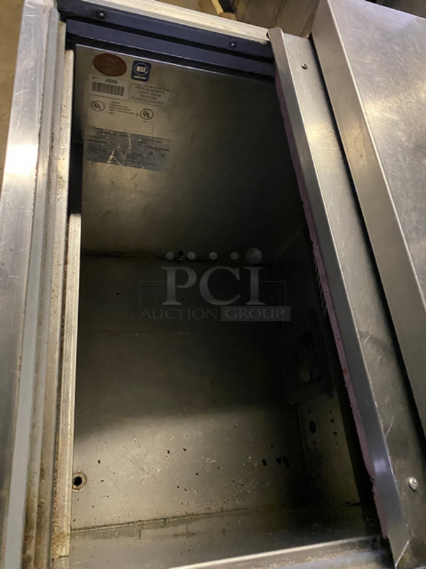 Perlick Commercial Single Door Beer Bottle Cooler! With Top Sliding Door! Solid Stainless Steel! Model: 8340UL 115V 60HZ 1 Phase - Image 5 of 7
