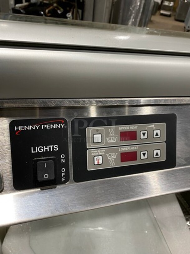 Henny Penny Commercial Countertop Electric Powered Heated Food Display Case Merchandiser! With Rear Access Sliding Doors! Stainless Steel Body! Model: HMR105 SN: HA1305063 120/208V 60HZ 1 Phase - Image 8 of 12