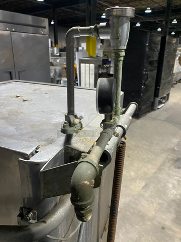 FAB! Hobart Commercial Pass-Through Heavy-Duty Dishwasher! All Stainless Steel! On Legs! Model: AM15 SN: 231099775 208/240V 60HZ 3 Phase - Image 9 of 10