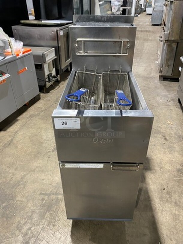 Dean Commercial Natural Gas Powered Deep Fat Fryer! With 2 Metal Frying Baskets! All Stainless Steel! On Legs! Model: SR42GN SN: 1405MA1194