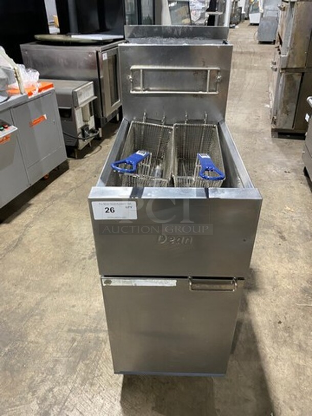 Dean Commercial Natural Gas Powered Deep Fat Fryer! With 2 Metal Frying Baskets! All Stainless Steel! On Legs! Model: SR42GN SN: 1405MA1194 - Image 1 of 8