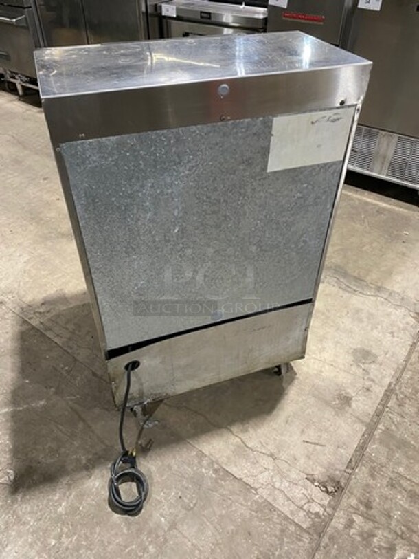 Perlick Commercial Beer Bottle Cooler! With Sliding Top Door! All Stainless Steel! Model: FR24SS 115V 1 Phase - Image 3 of 7
