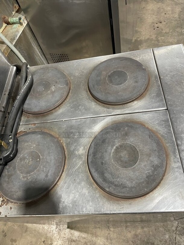Imperial Electric Powered 4 Burner Hot Plate Range & Oven! With Back Splash & Hood! All Stainless Steel! On Legs! - Image 5 of 8